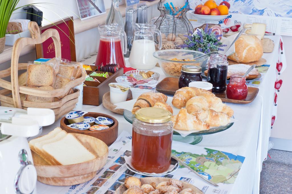 B&B Il Pettirosso Malonno Экстерьер фото